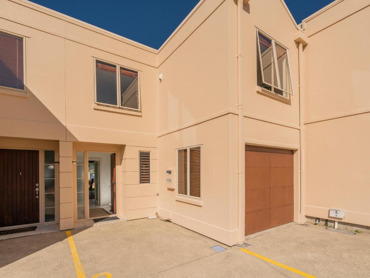 Tairua Waterfront Retreat - Tairua Apartment Kültér fotó